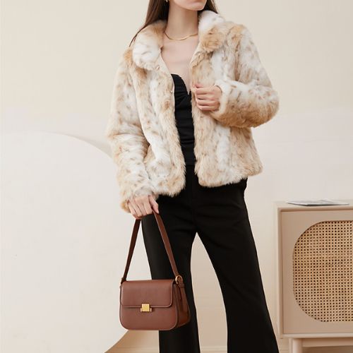 Bolsa Feminina Tiracolo de Couro Pequena